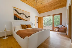 Home Sweet Hudson: A Retreat Main House - Image 3