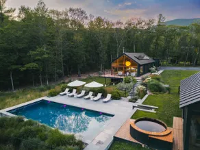 Home Sweet Hudson: A Retreat Main House - Image 2