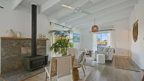 Lake Metung | Modern Lake House Escape - Image 2