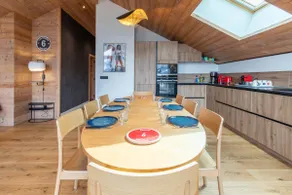 Etania 401 beautiful penthouse apartment in Meribel Morel - Image 5