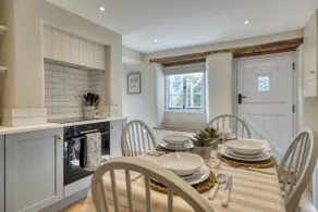 Dog friendly cottage - Old Post Office Cottage - Image 2