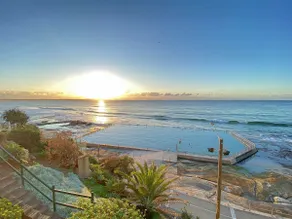 Gobsmacking Views 2, with Direct Beach Access - Image 4