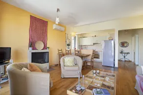 Sunny house - Image 4
