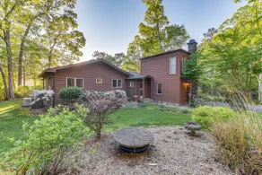 Waterfront Lancaster Cabin ~ 10 Mi to Kilmarnock! - Image 3
