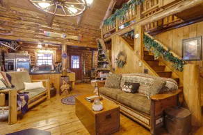 Lake & Beach Access at Lake Luzerne Cabin! - Image 4
