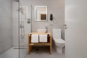 Standard Apartment - Image 5