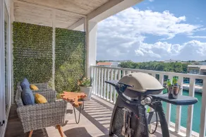 Relaxing Waterfront Getaway in Puerto Aventuras - Image 4