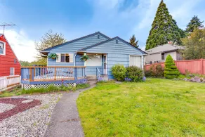 Vibrant Tacoma Retreat, Near Point Defiance Park! - Image 3
