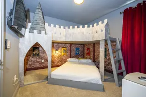 510 BS - 5BD Cozy Family Haven with Pool - Image 3