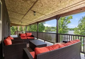 Reflection Bay-Dock, Hot Tub, Kayaks - Image 5