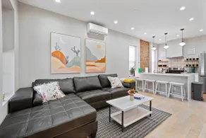 3-Bedroom Urban Haven Close to Subway - Image 5