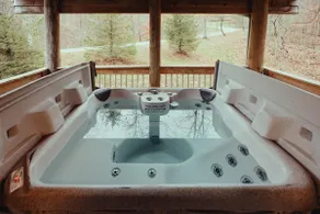 The Escape | Cabin w/ Hot Tub Near Hocking Hills - Image 3