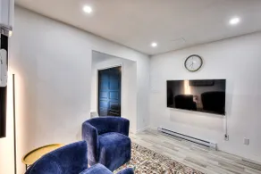 Charm & Comforts 1BR Apt NDG by Downtown Montreal - Image 3