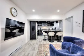 Charm & Comforts 1BR Apt NDG by Downtown Montreal - Image 5