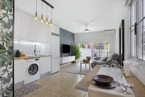 Apartment 104 - Image 4