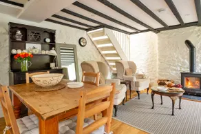 Finest Retreats - Hermon Bach - Image 5