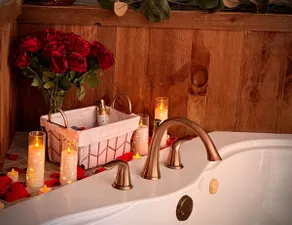 Romantic A-frame · HeartJacuzzi · Firepit · Kayaks - Image 5