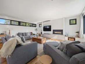 Beach Haven A Year-Round Retreat by the Sea - Image 2