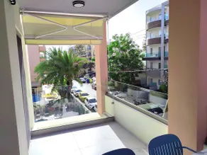 Seaside apartment near the city center - Image 4
