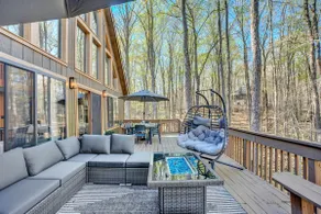 Private Chalet | Hot Tub, Sauna, Theater & Arcade - Image 5