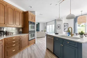 Luxury Stay, Prime Spot, Games, BBQ & Fenced Yard - Image 3