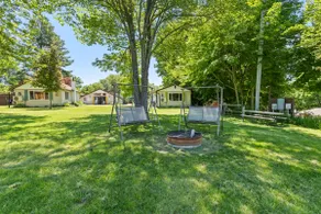 Cozy Cabin for 2- Small walk from Chippewa Lake - Image 2