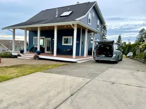 Close to beach BBH 8233 - Image 2