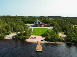 Waterfront Escape | Hot Tub • Kayaks • Fire Pit - Image 4