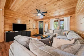 Abazi Lodge - Log Cabin on Snowmobile trails - Image 2