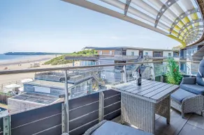 Waters Edge - 2 Bedroom Apartment - Tenby - Image 3