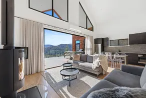 Black Tusk - Merrijig - Sleeps 8 - Image 2