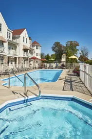 5br Retreat Sleeps 15 | Pool, Hot Tub, Golf, Views - Image 2