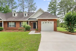 Quiet Family Home - Near Everything - Image 2