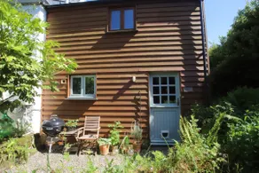 Eco-friendly Cornish sanctuary - Image 2