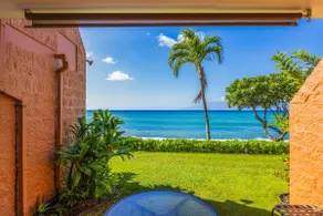 Kuleana Club #404 Oceanfront -1 bedroom 1 bathroom - Gated - Image 2