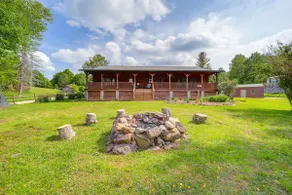 4 Mi to Grandfather Mtn! Family-Friendly Cabin - Image 2