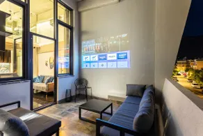 Ventiri Lofts - Cozy Penthouse with Balcony - Image 3