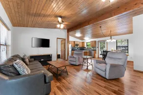 3 BR 2 BA Cabin w/ Pool + Swim & Boat dock - Image 2