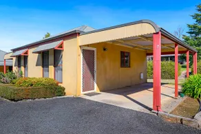 Melview Greens - Two-Bedroom Apartment - Image 5