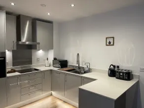 The Melodies, 2 beds Apartment with Free Parking - Image 4