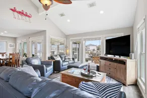Bayside Retreat! New Listing! Fish, Boat, Relax - Image 2