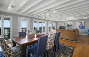 Pelican's Landing! Waterfront Home in Kemah! - Image 4