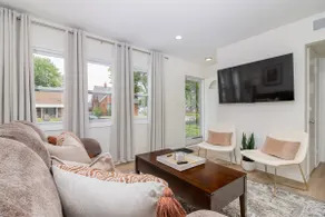 NEW!Comfy 3BR/2BA Home/Friendly City of Hazel Park - Image 3