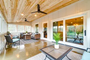 Scenic Yankton Retreat w/ Fire Pit: 1 Mi to Lake! - Image 4