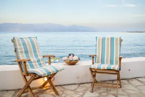 Seafront Evi's Hideaway - Petalidi Cozy Nest - Image 3