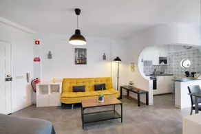 Appartement 'T1 Marques' avec piscine partagée, balcon et Wi-Fi - Image 4