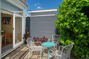 Cosy Glebe Cottage - Stroll to Central Hobart - Image 3