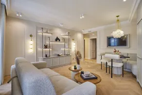 Residence in the Marais with Air-conditioned by Studioprestige - Image 2