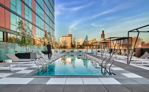 Skyline Views in 3BR Apartment w/ Top Amenities - Image 5
