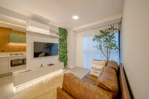 High-end apartment with heated pool and gym - Image 3